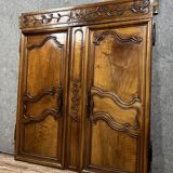 Louis XV period Provençal woodwork facade in solid walnut circa 1750