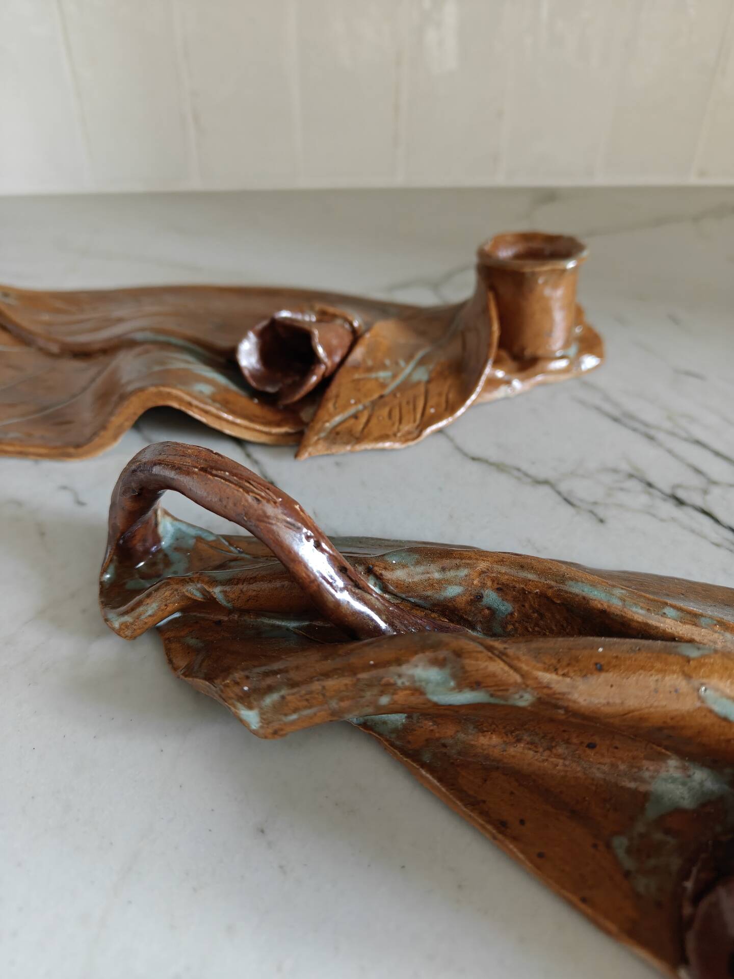 2 candlesticks