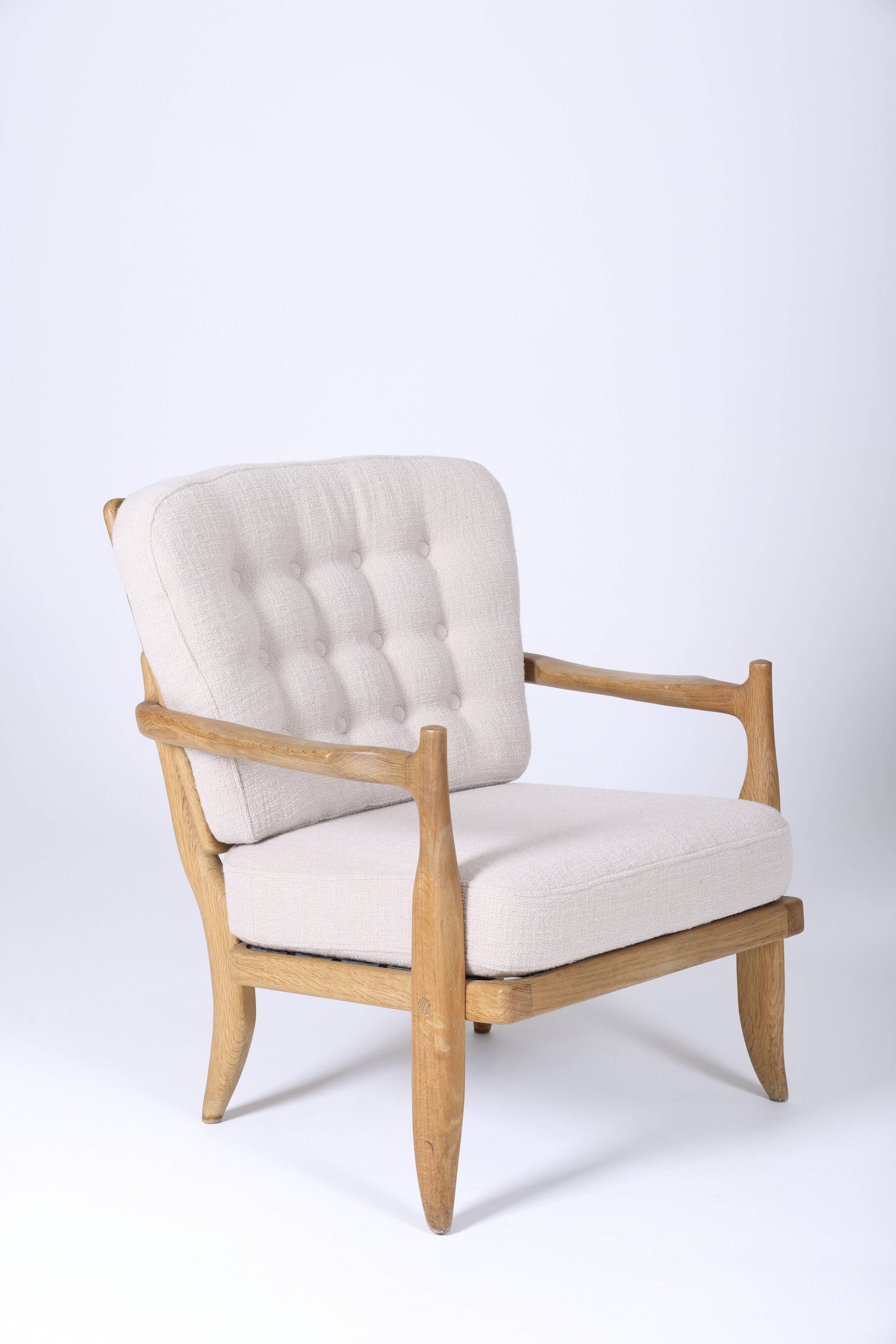 Fauteuil "Tricoteuse" en chêne par Guillerme et Chambron, 1960s, France