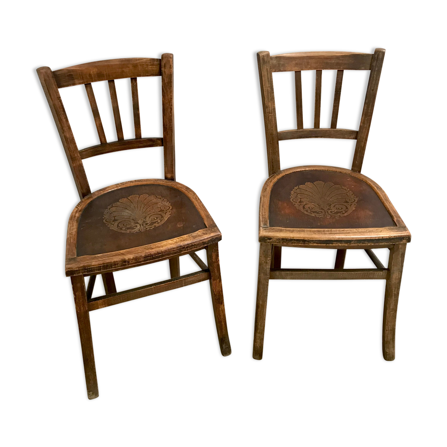 Engraved 1930 bistro chair