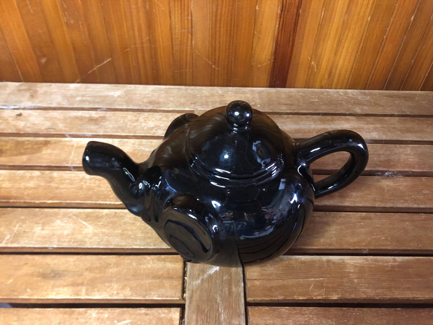 Old vintage black ceramic elephant shaped teapot #a474