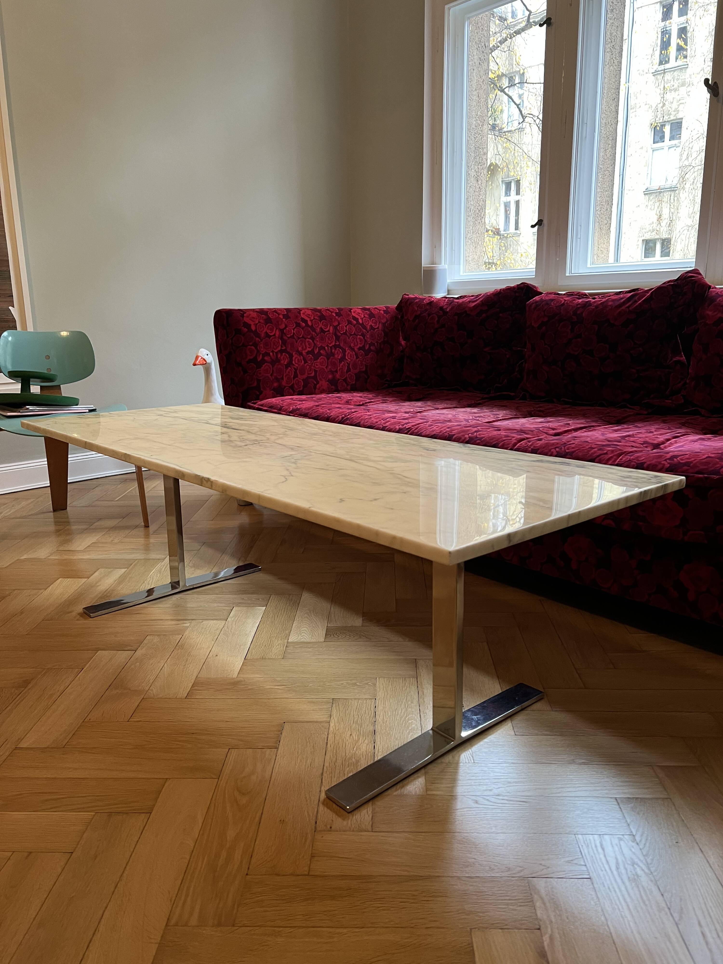 Mid-century style Carrara marble table