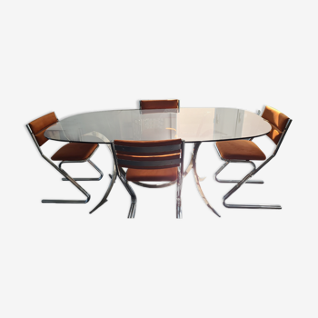 Table ovale et chaises vintage