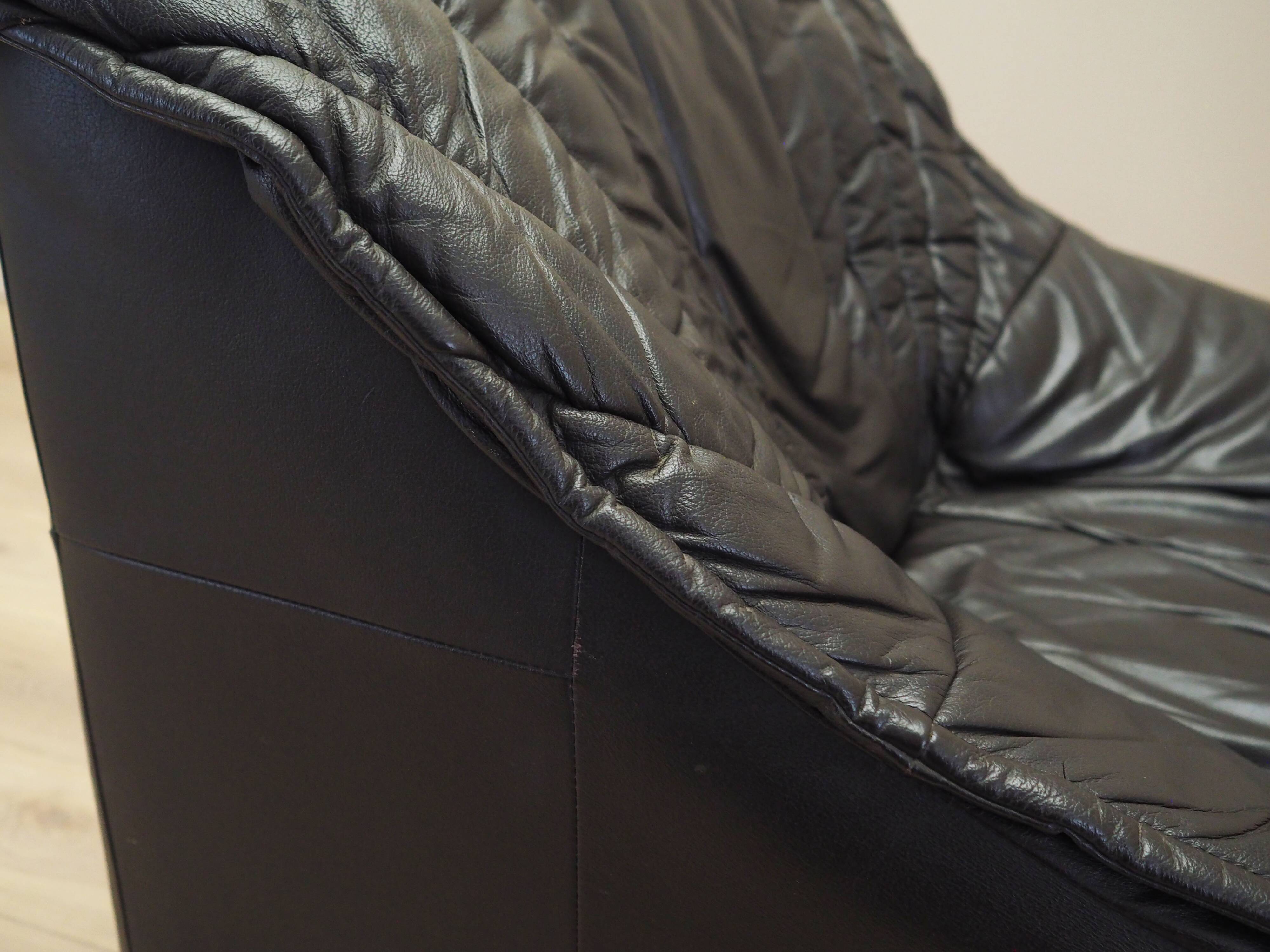Fauteuil en cuir, design italien, années 1960, production : Italie