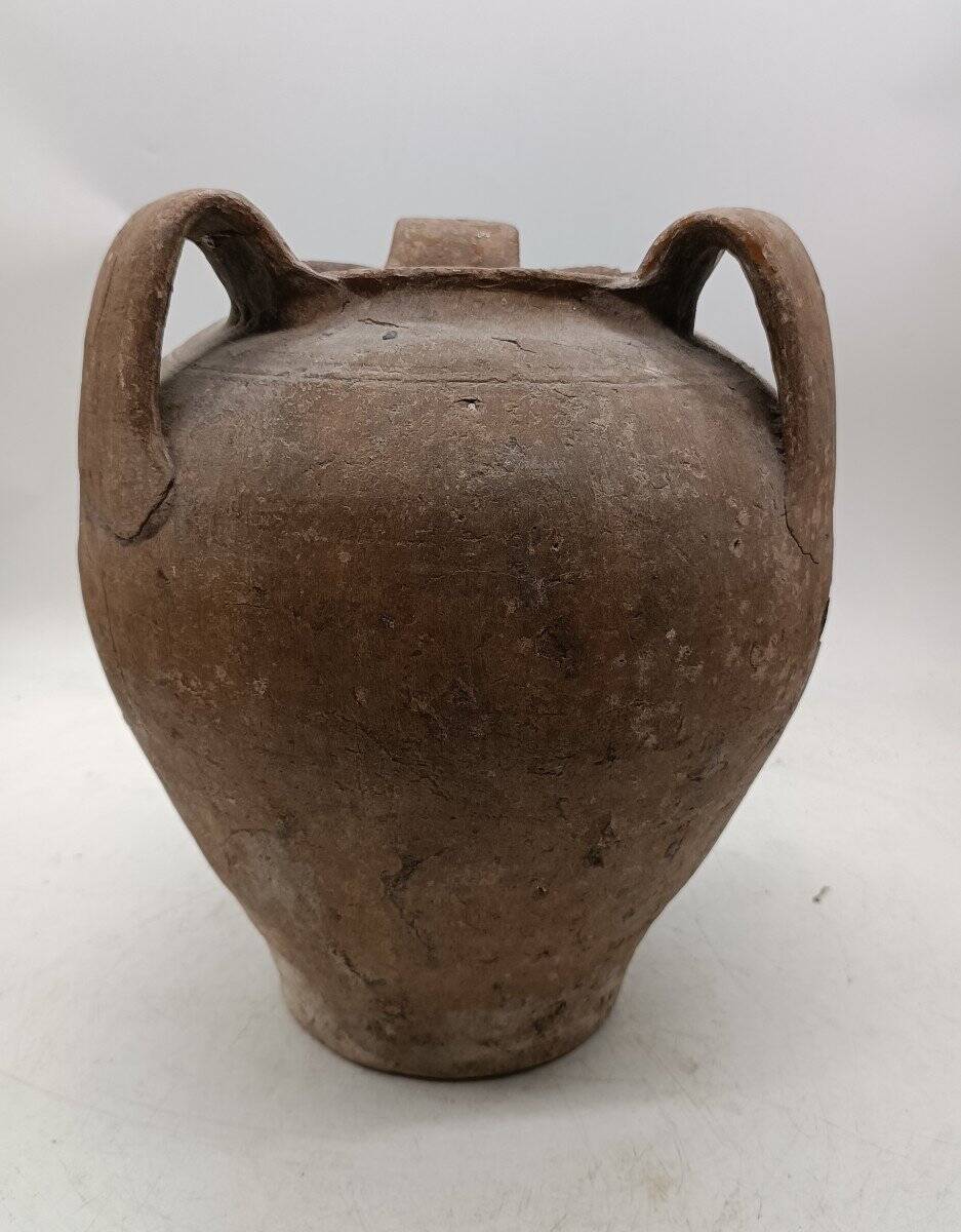 Antique terracotta jug from the 16th century