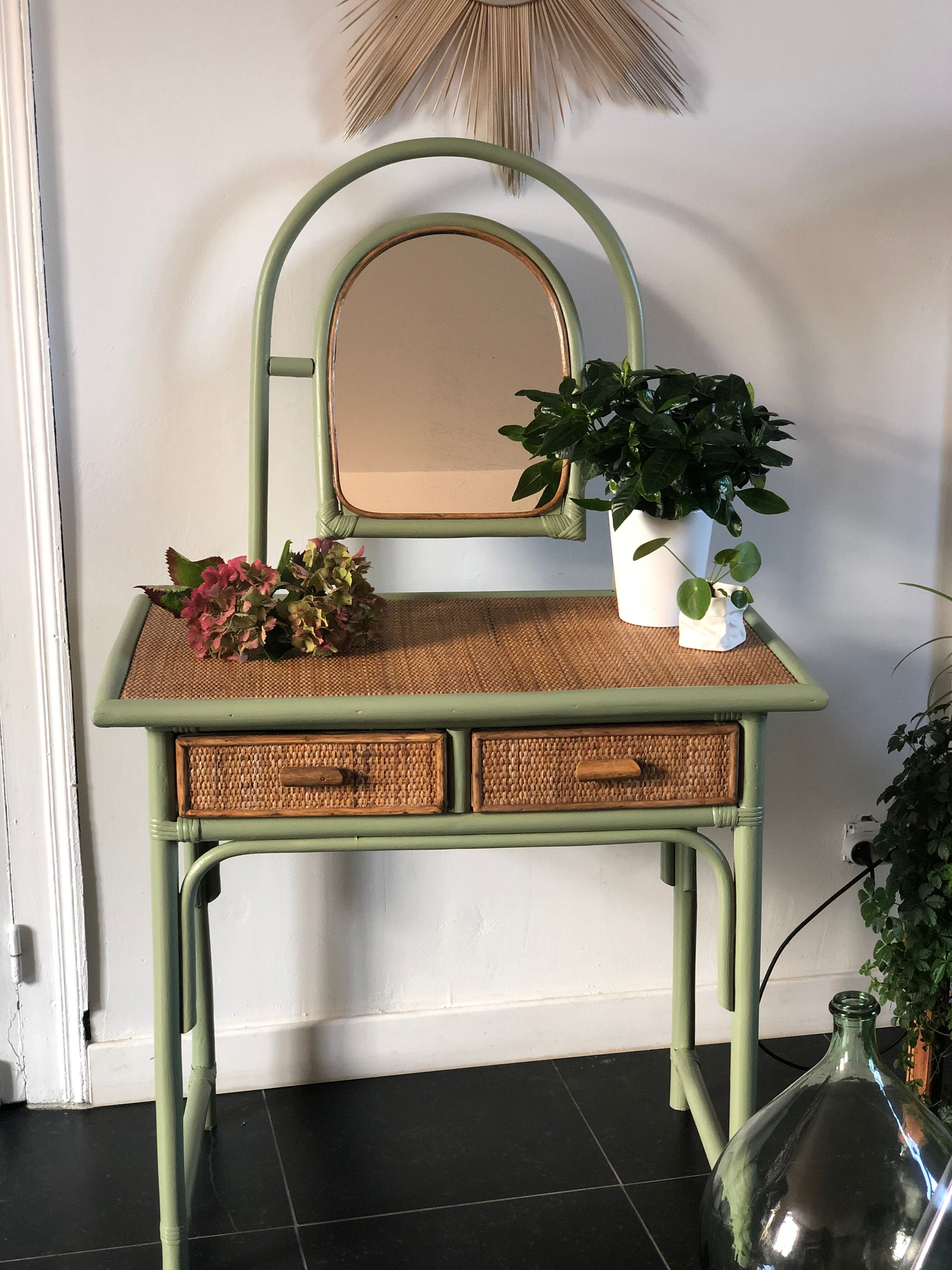 Rattan dressing table with mirror