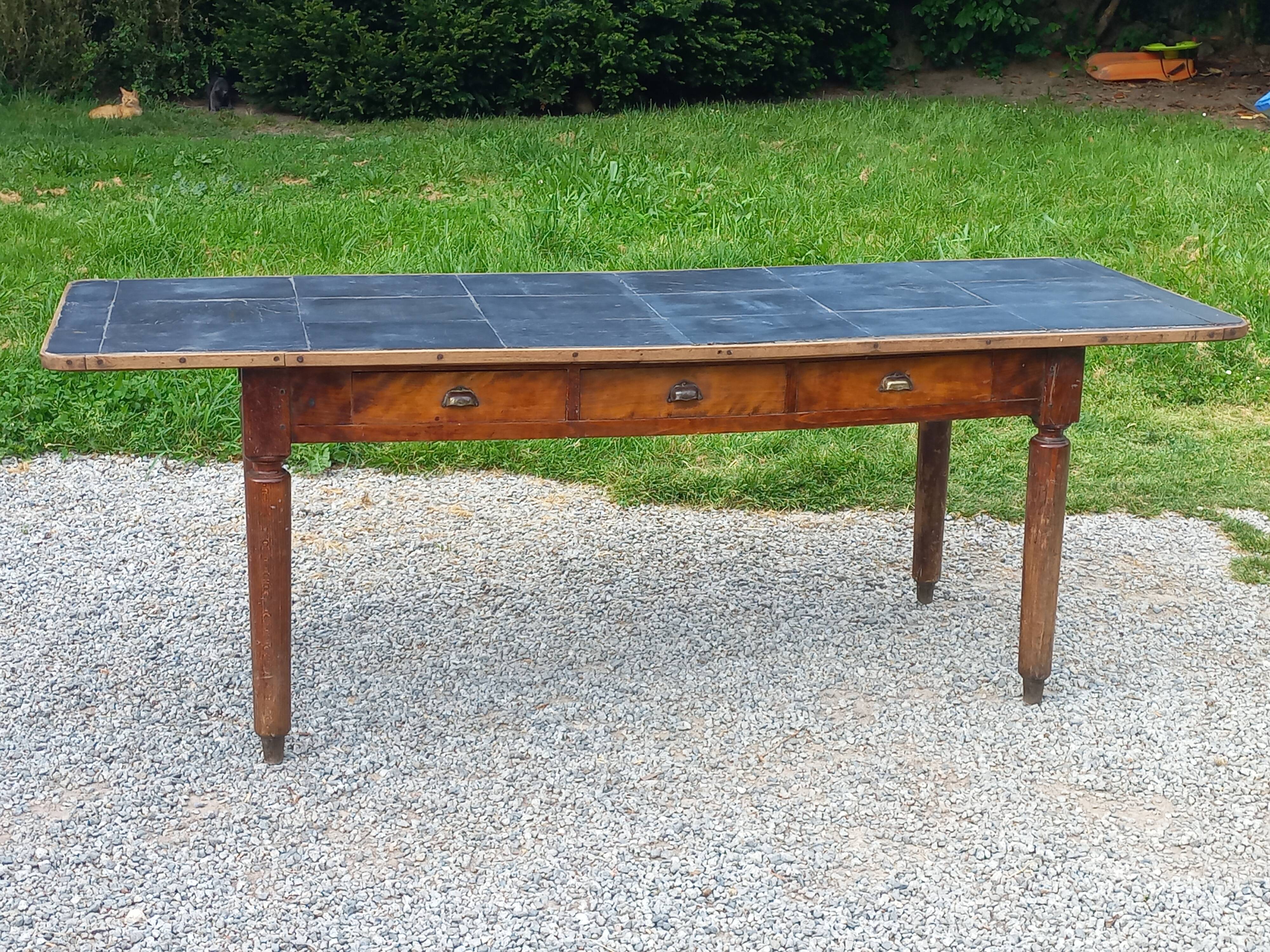 Farmhouse table, late 19th/early 20th century, 6 drawers, slate top 2