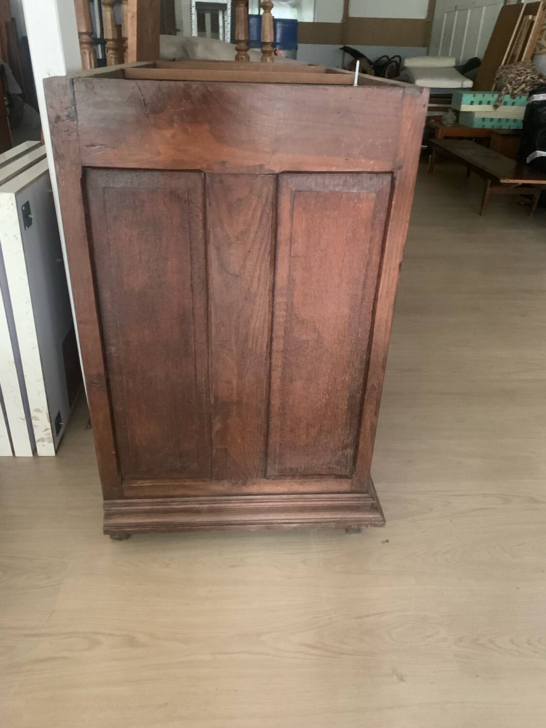Solid oak sideboard, chest of drawers