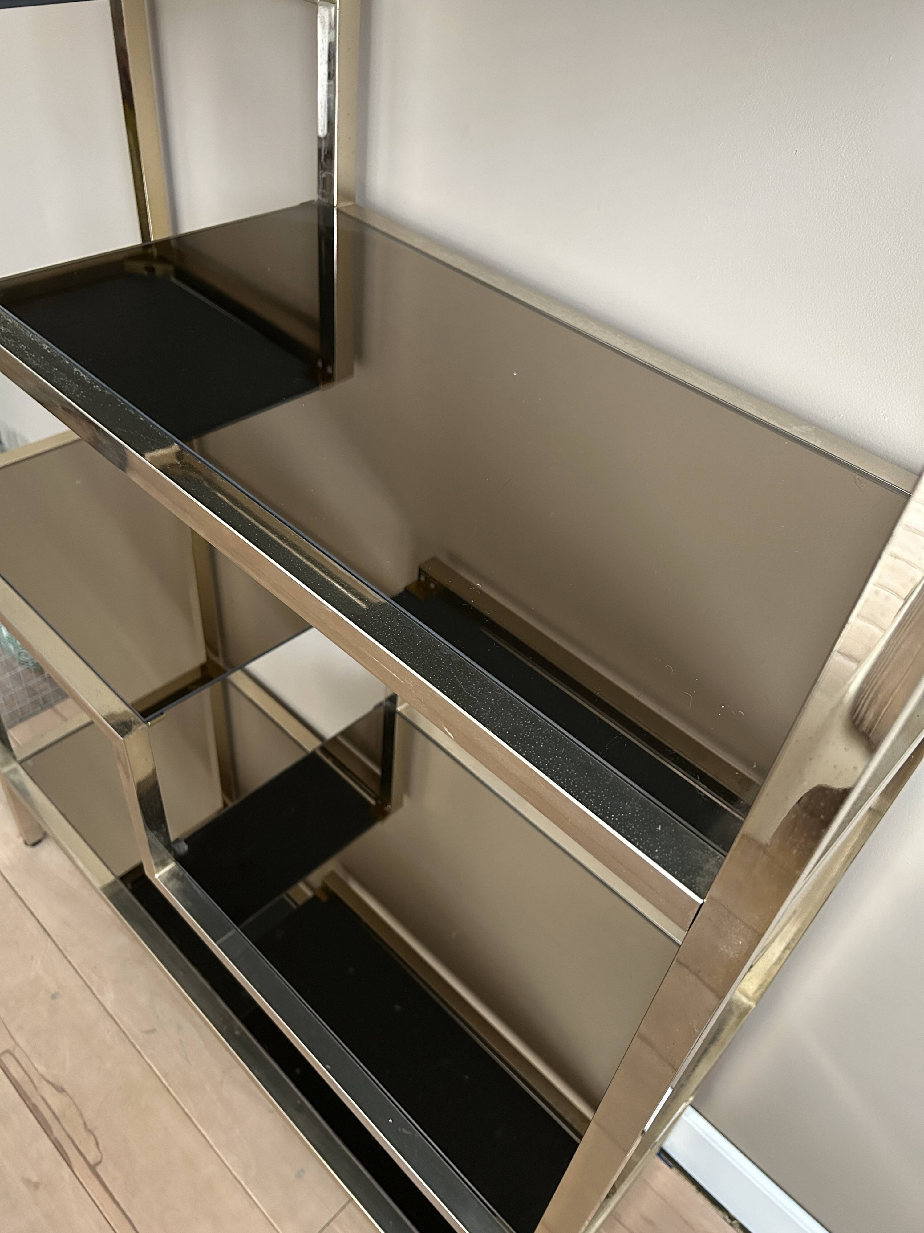 Vintage wandkast in goud / spiegelglas in stijl van Willy Rizzo / Vandel