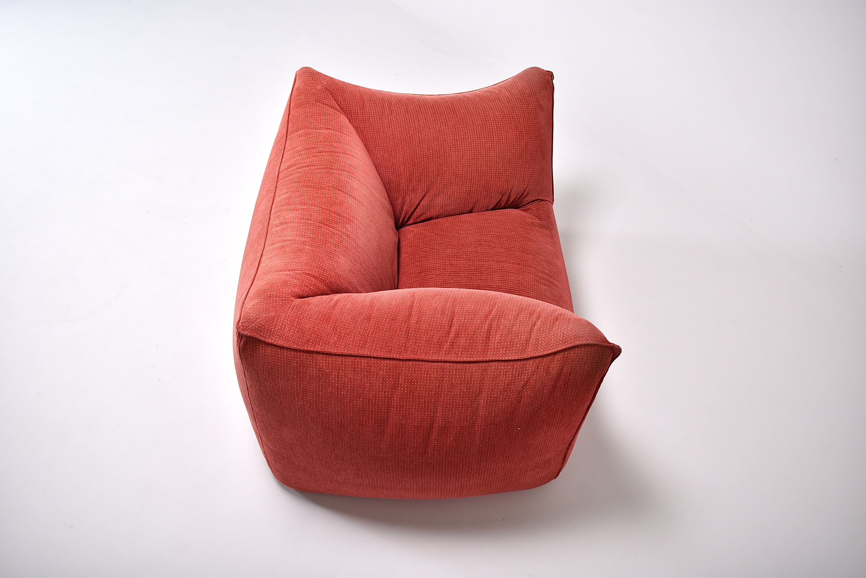 Fauteuil lounge et ottoman Le Bambole Mario Bellini