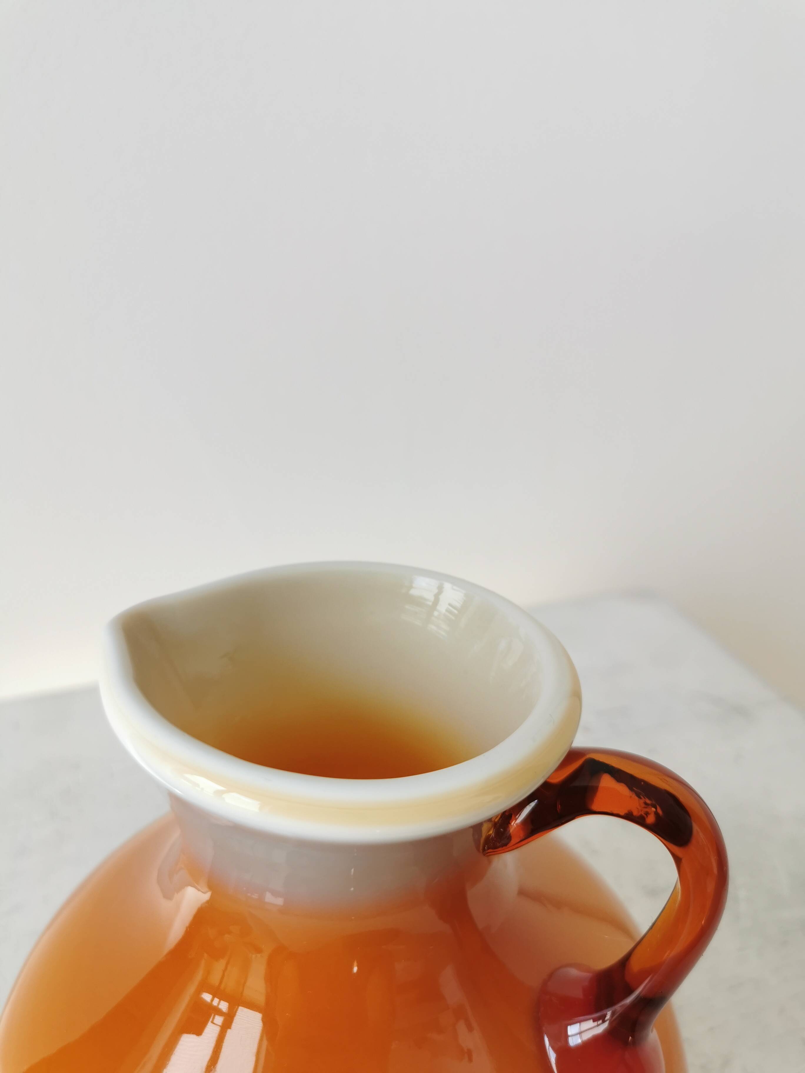 Vase vintage : verre Prokuplje fait à la main, Yougoslavie