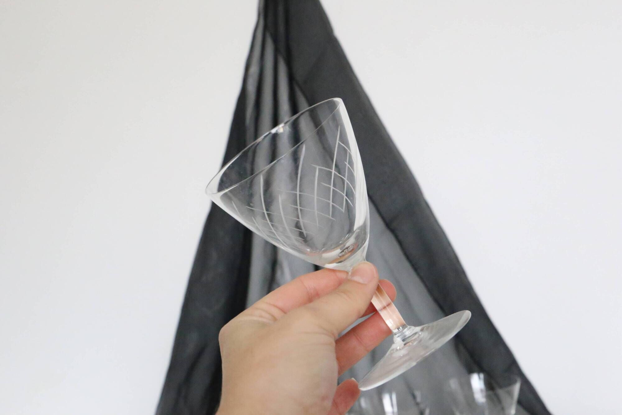 Set of 11 crystal walking glasses, 1940
