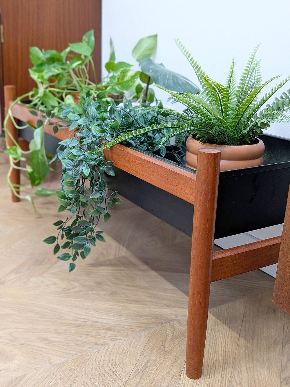 Teak planter