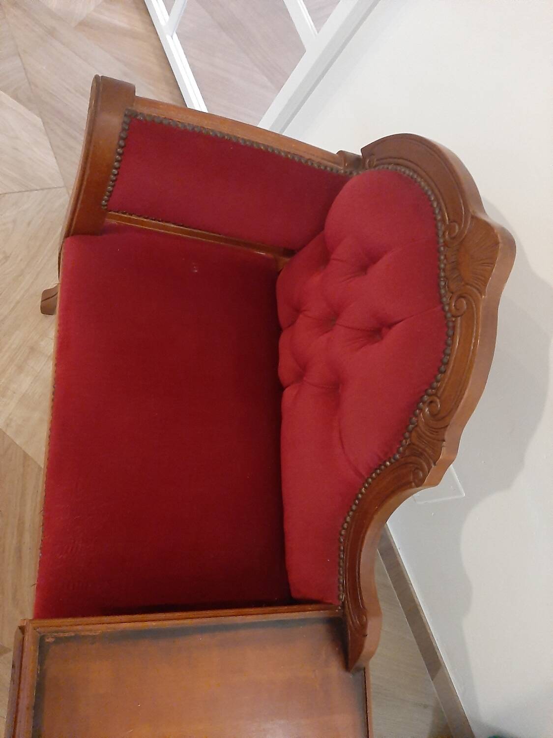 Jolie fauteuil causeuse- meuble entrée-Louis XV
