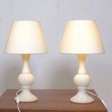 Paire de lampes en verre blanc par Luxus Lighting, Suède, 1980