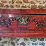Ancient Chinese red laqué desk
