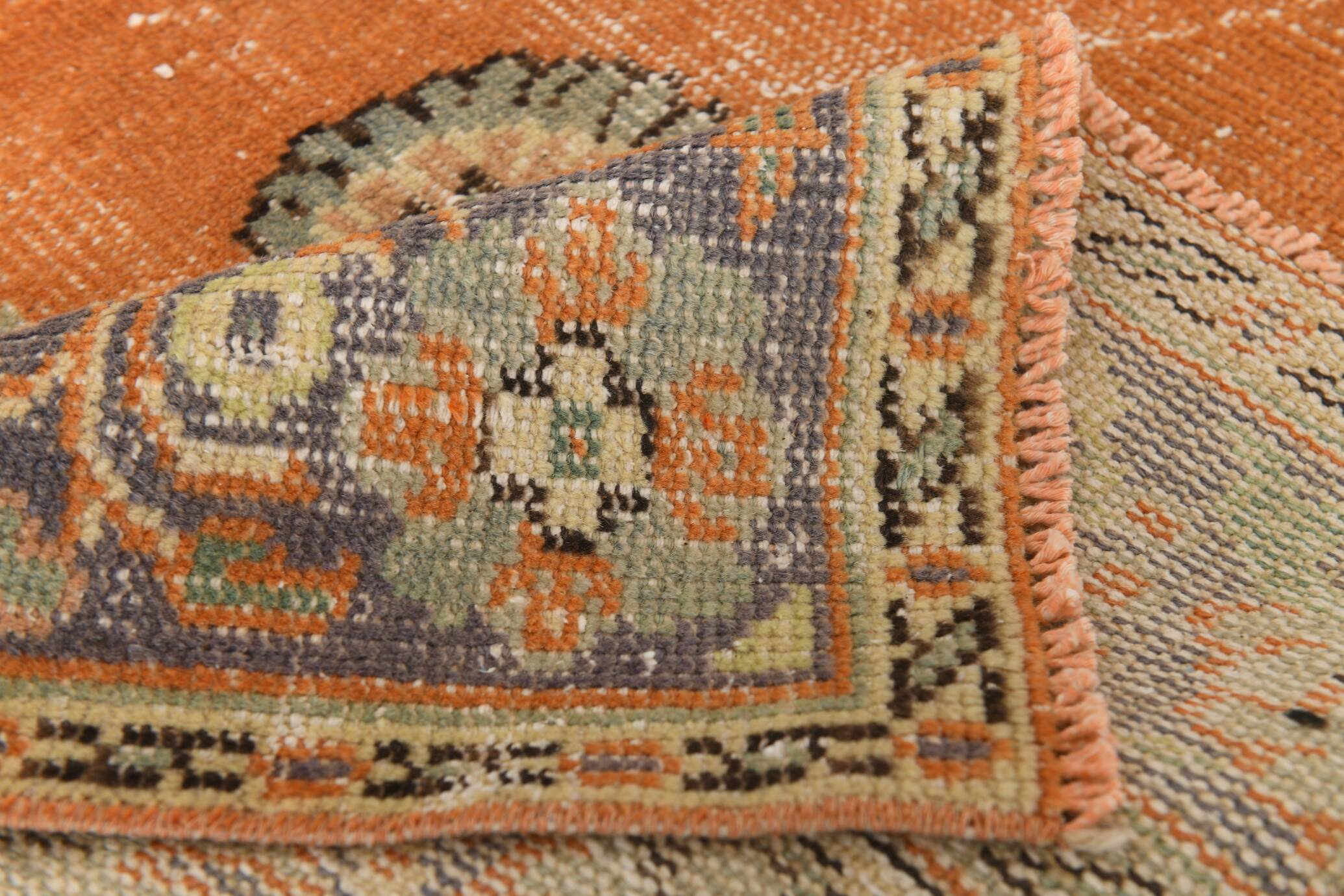 6x9 Cinnamon Orange Classic Vintage Rug, 188x262 Cm