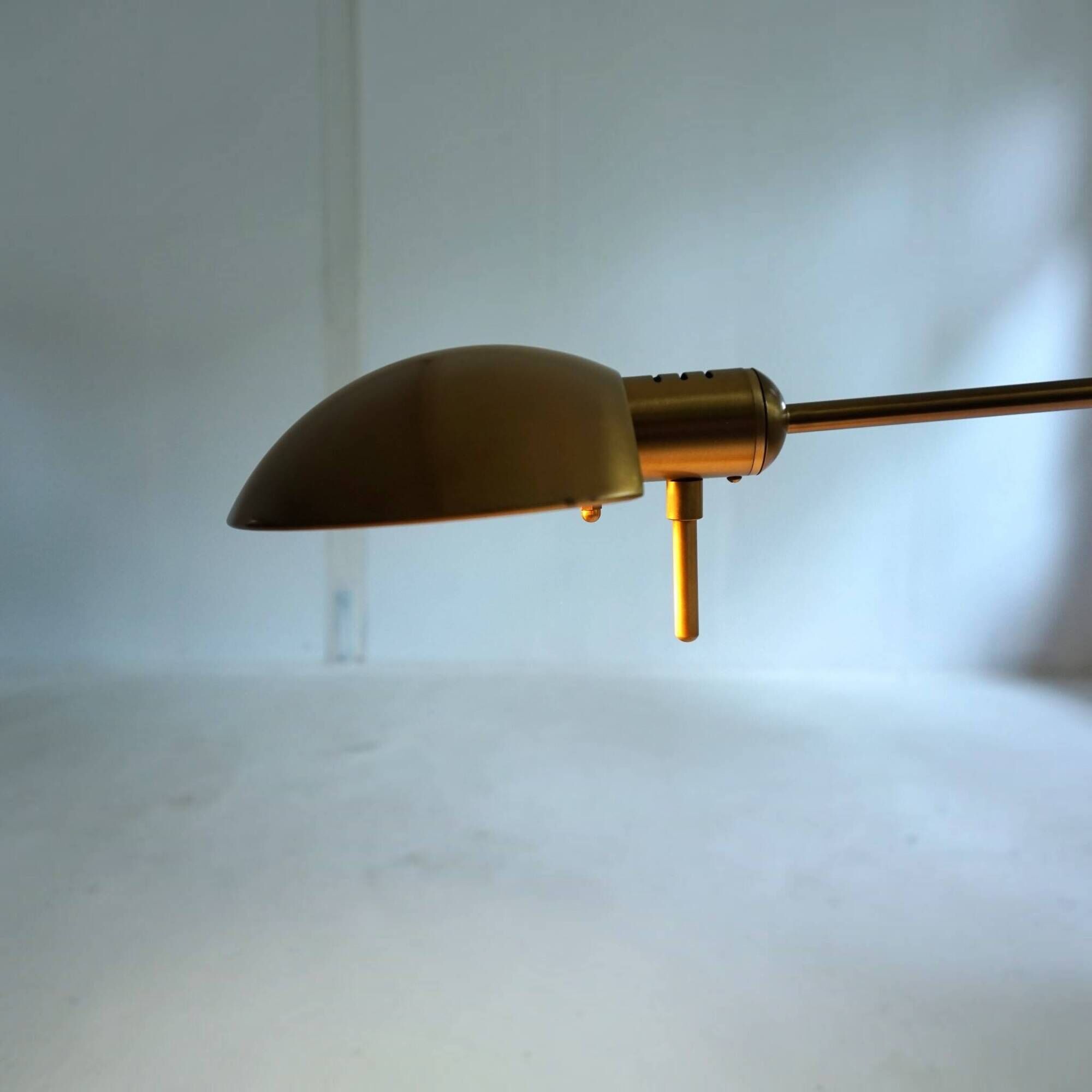 Holtkötter 6352/1-3 Tablelamp–Brass-colored, Dimmable and Height adjustable