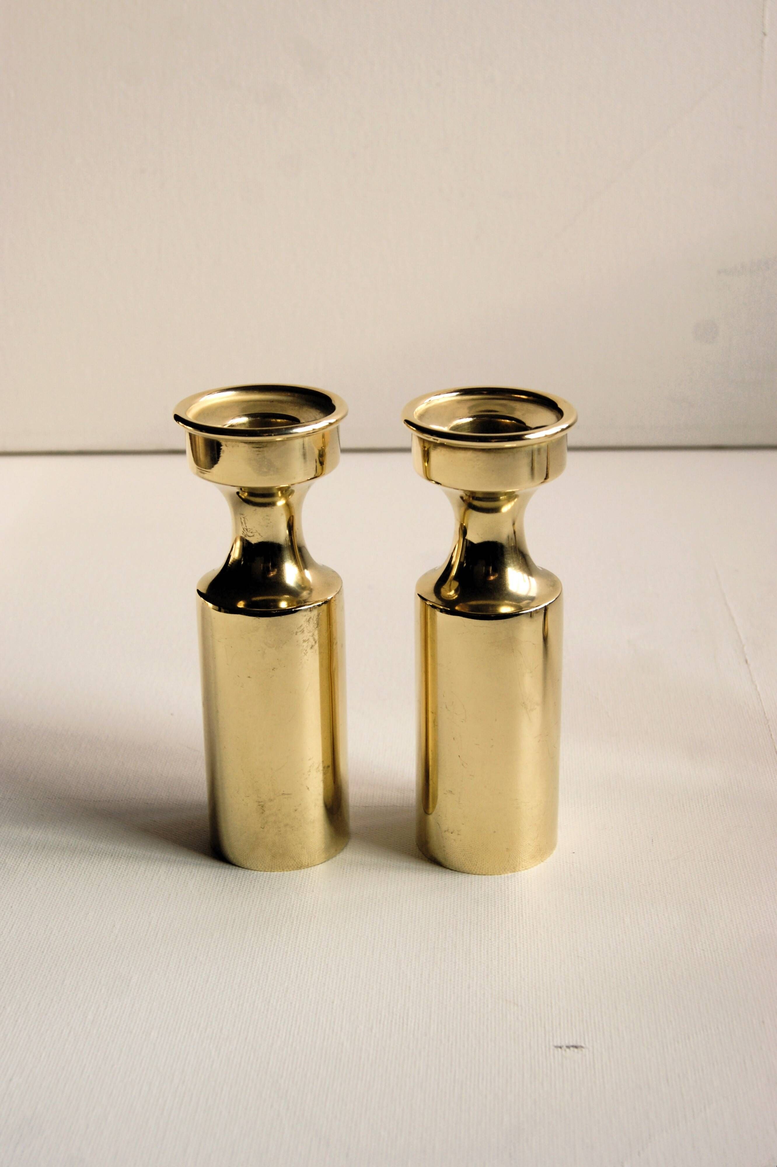 A set of six brass candle holder in mid-century modern design - Denmark 1970s.