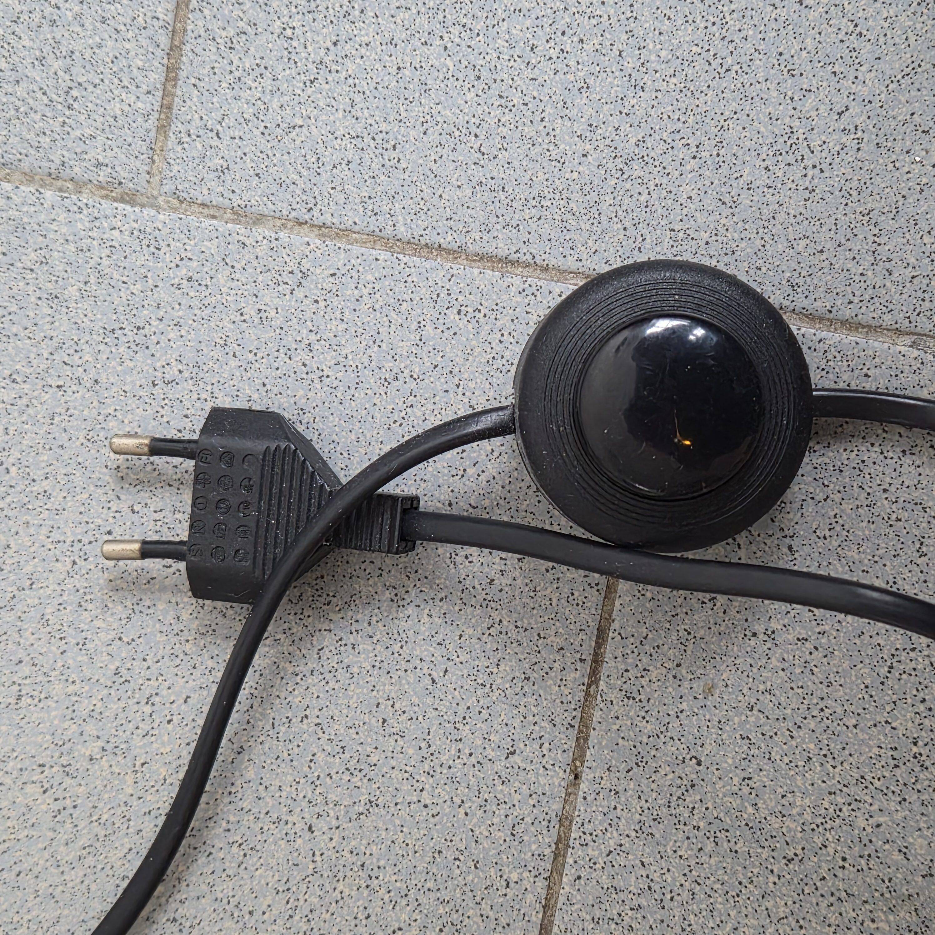 Vintage tripod floor lamp 1990