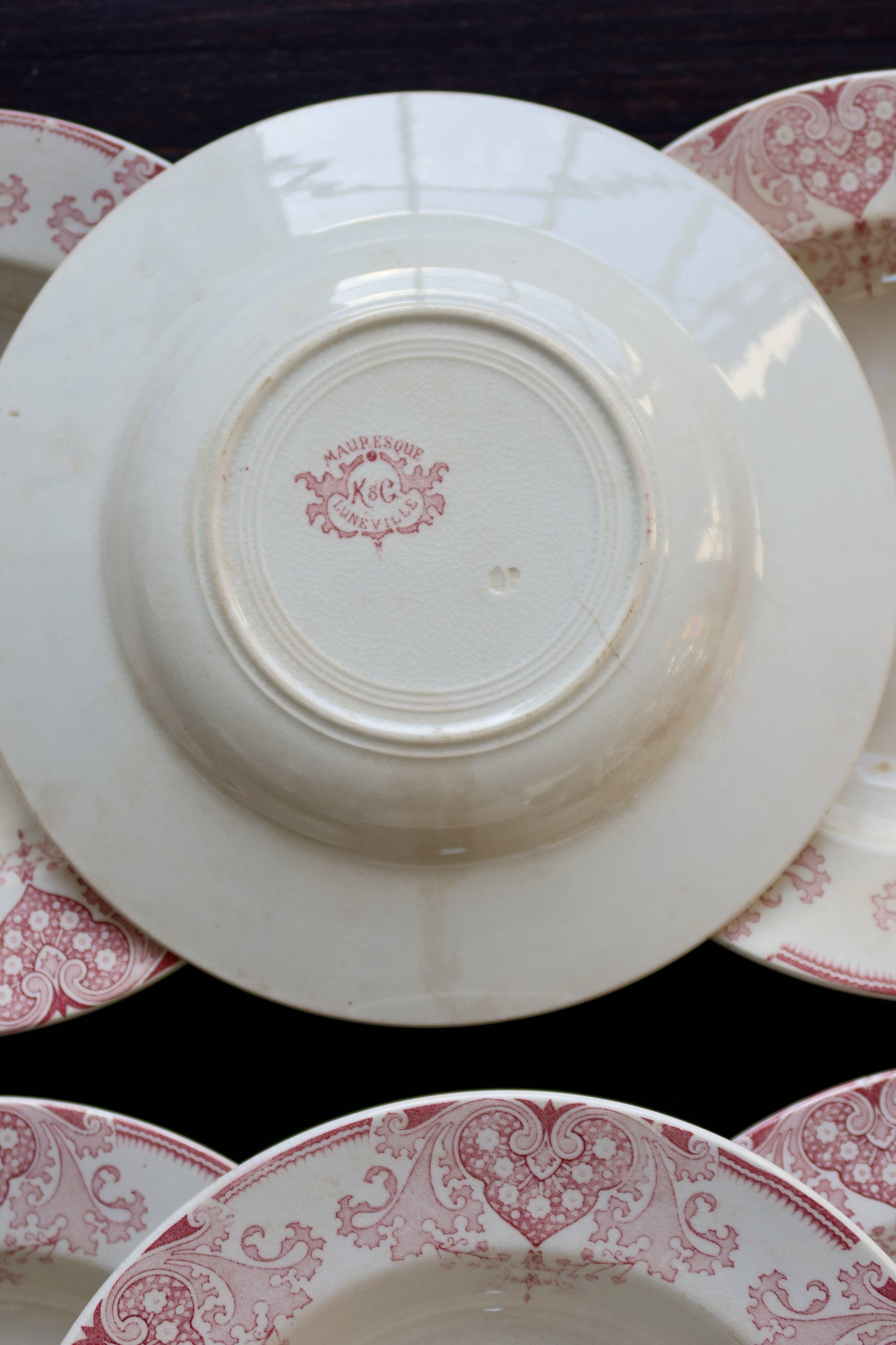6 vintage Lunéville ironstone soup plates - “Mauresque” red