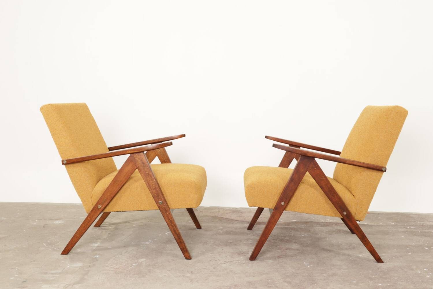 Vintage armchair, mustard yellow, curly zigzag pattern, set of 2