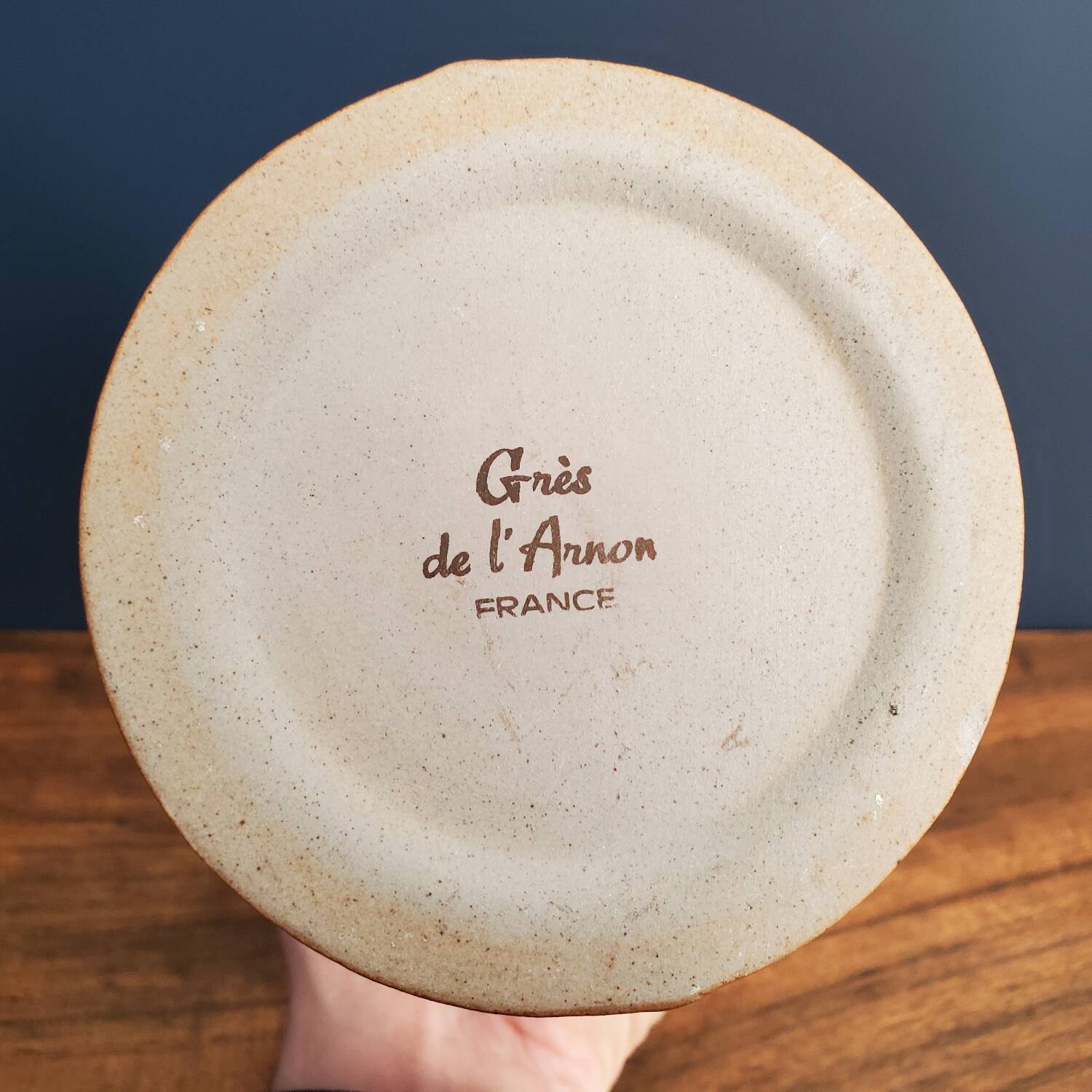 Arnon sandstone vase carafe