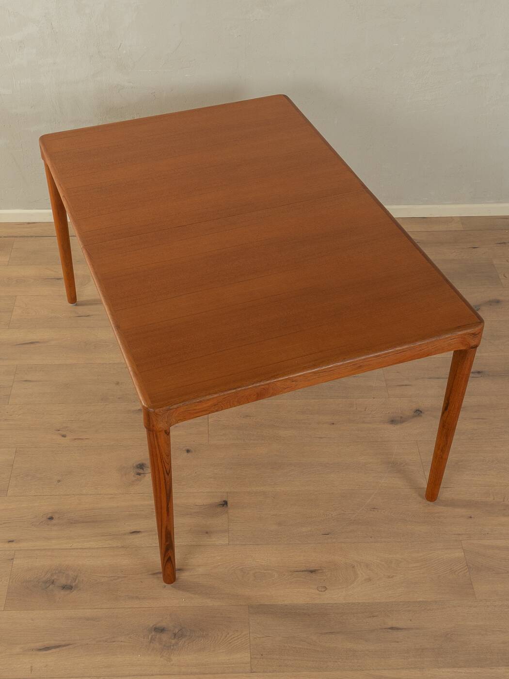 Table à manger des années 1960, Bramin