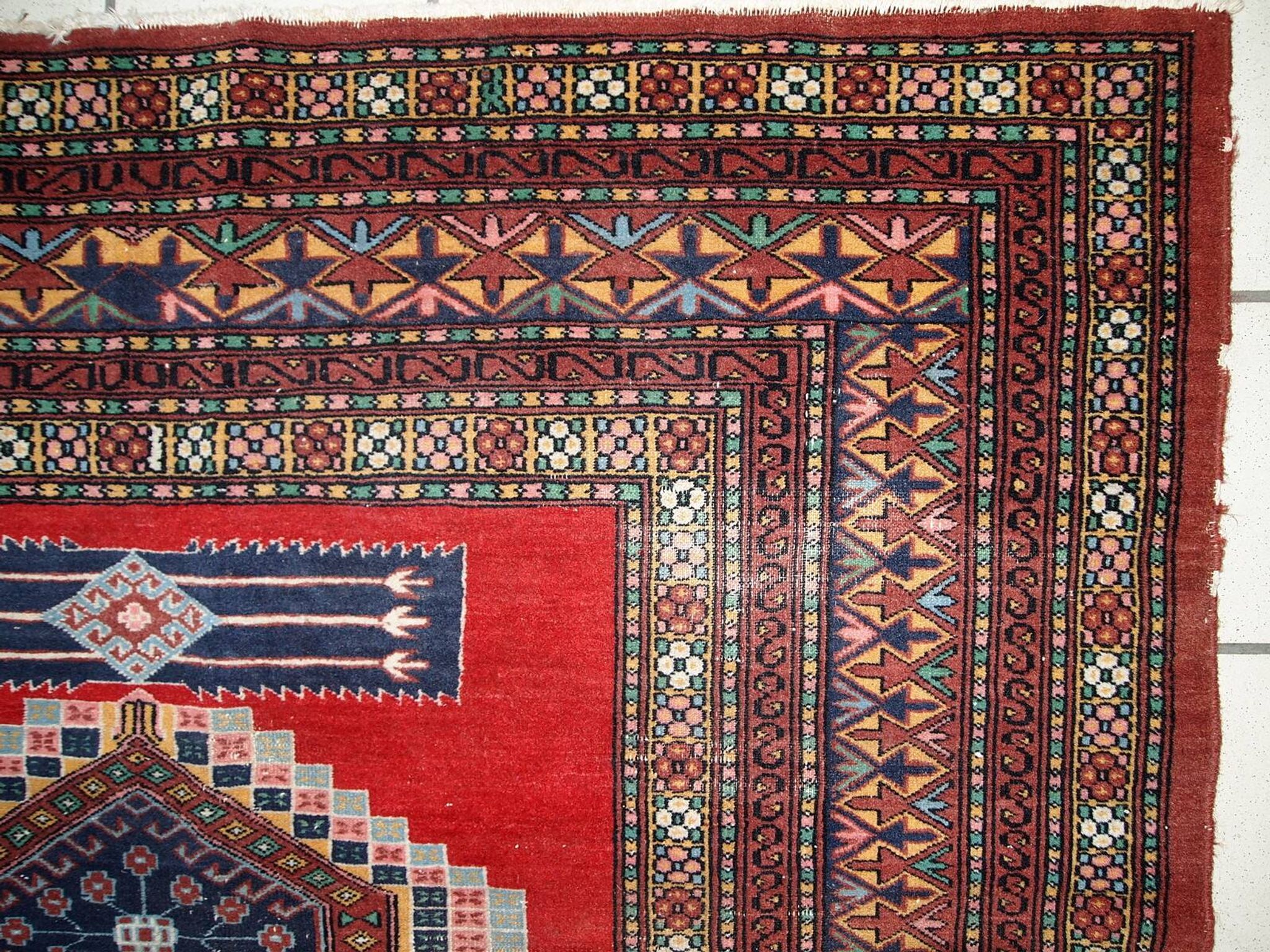 Tapis vintage fait main Bukhara ouzbek 128cm x 199cm (1960s)