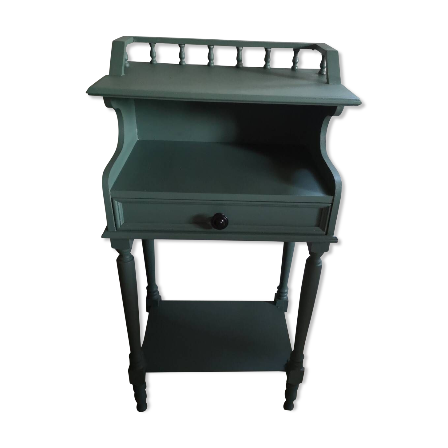 Entrance empty pocket furniture