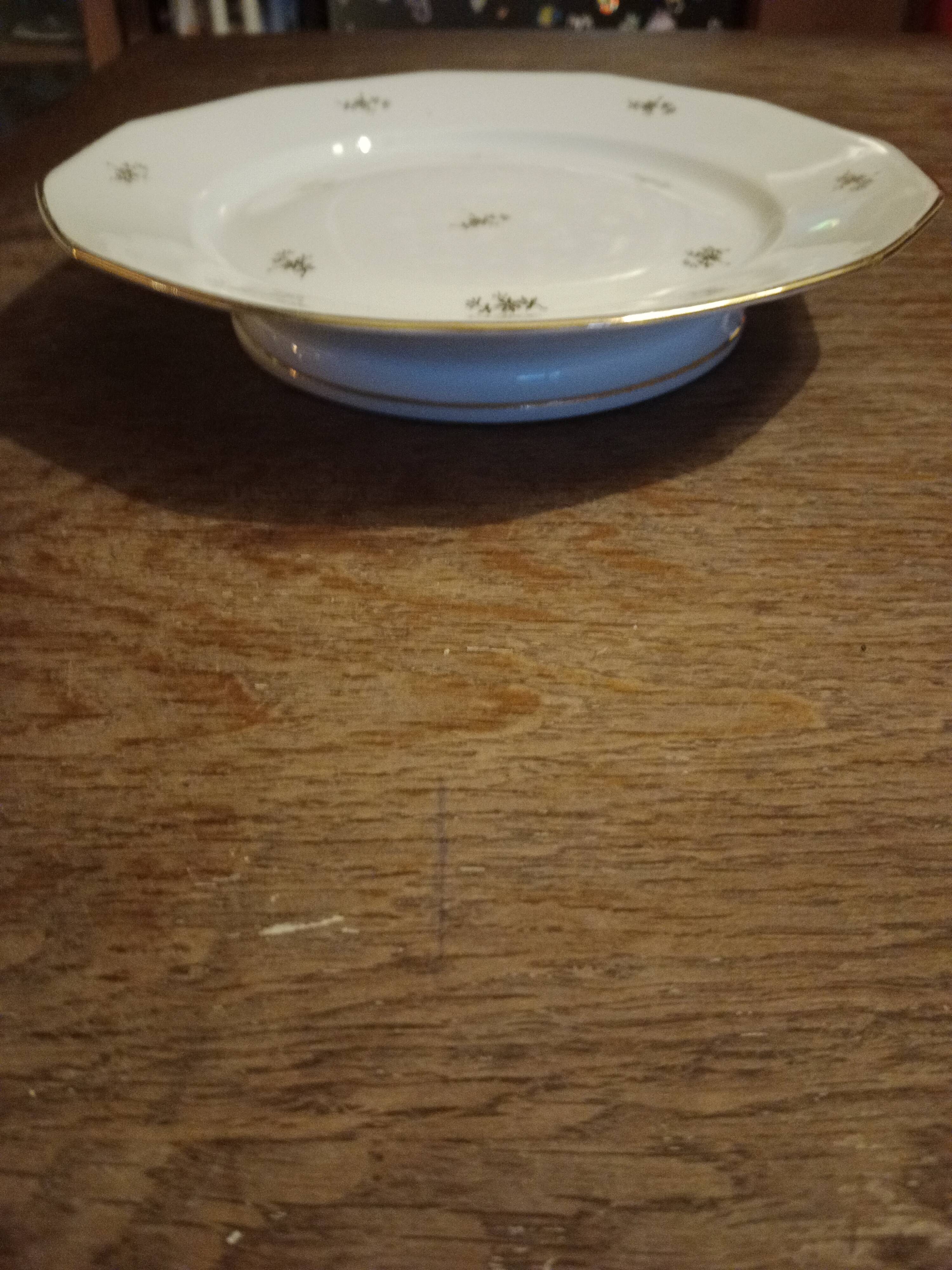 Vintage presentation plate on foot