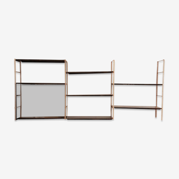 Tomado style wall shelf