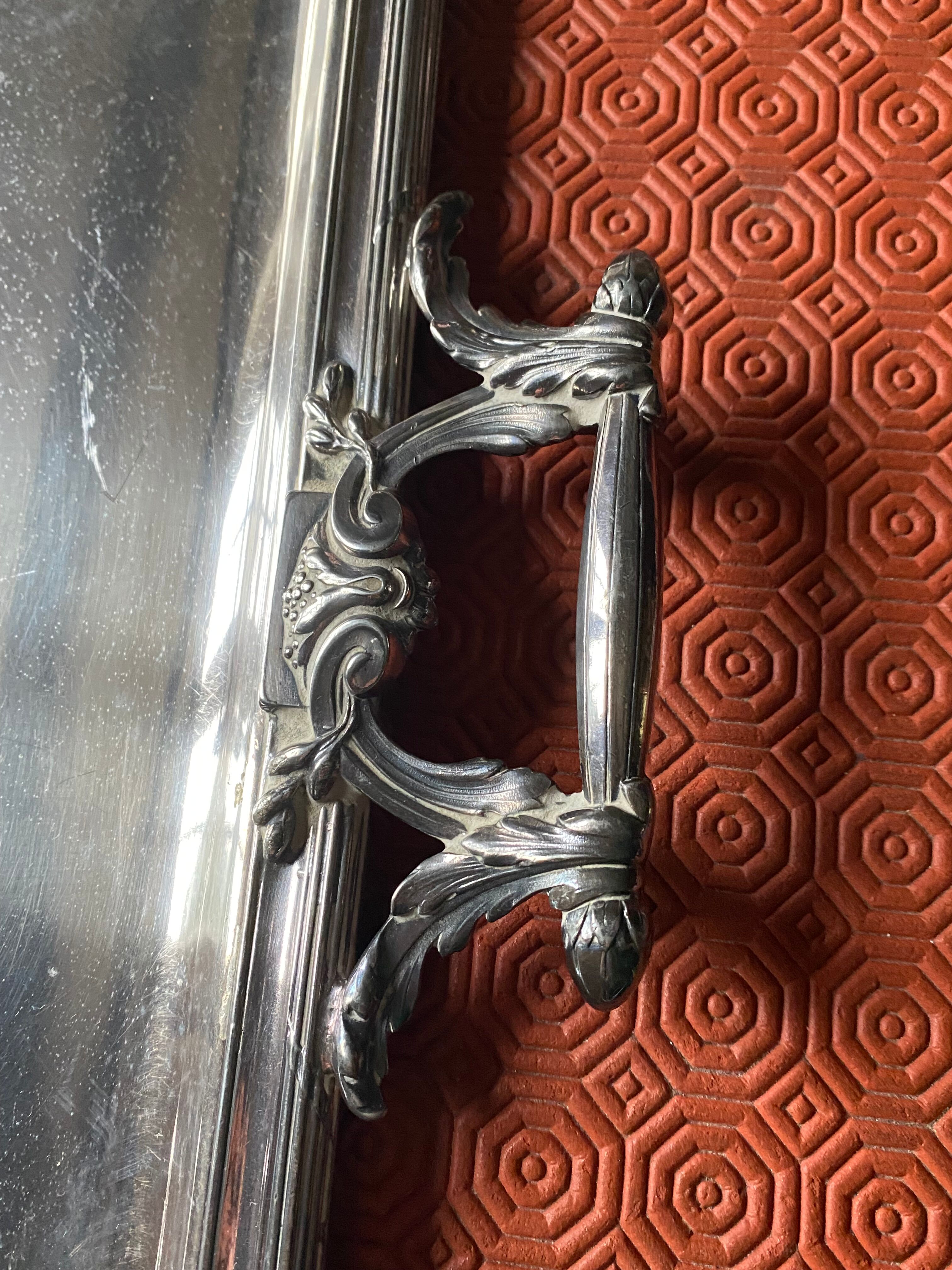 Rectangular silver metal top
