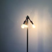 Lampe carrée en laiton chromé, 1970