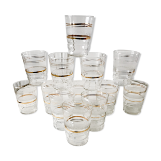 Lot de 13 verres à eau granité à liserés dorés années 50-60