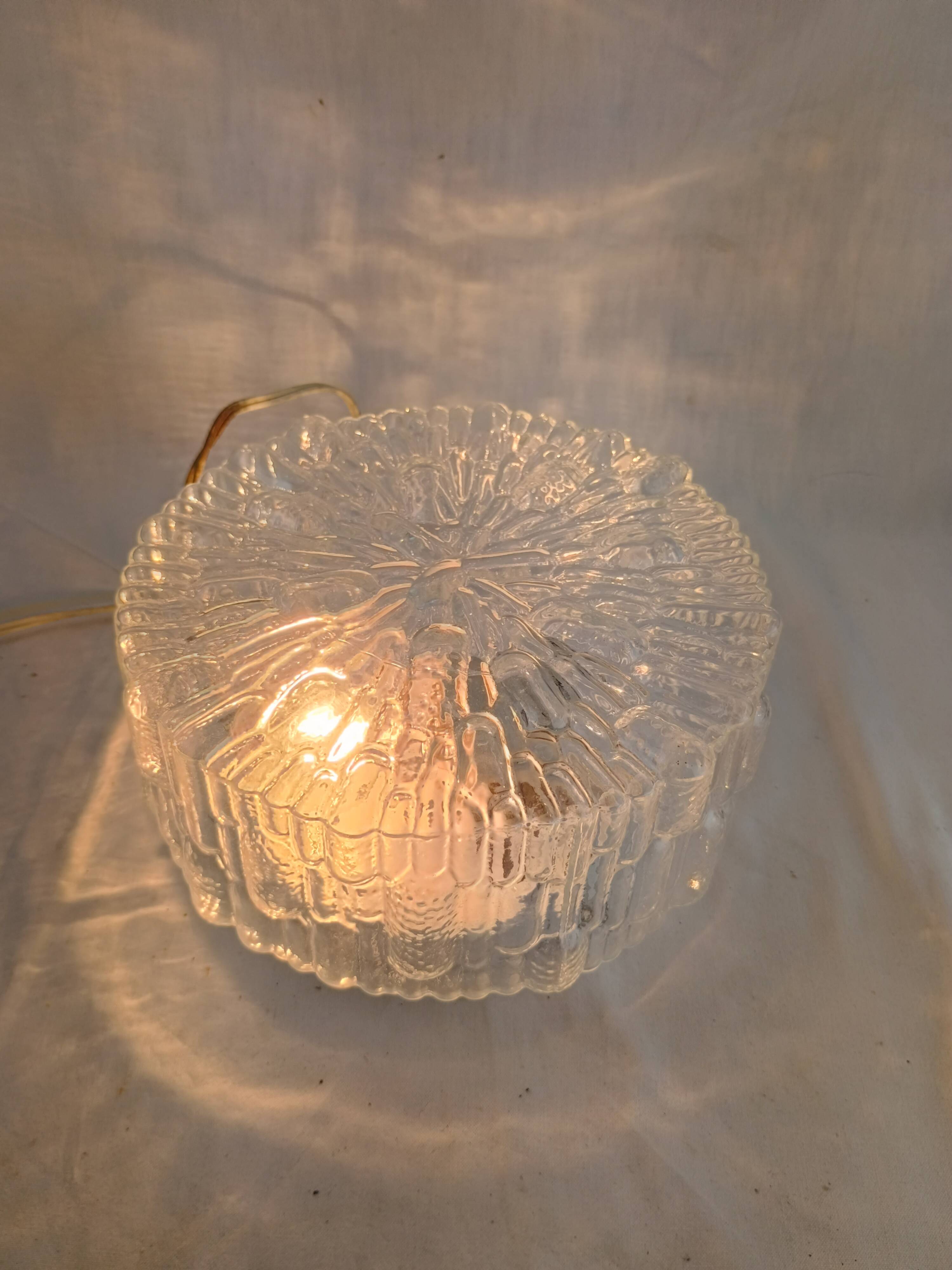 Authentic vintage french ceiling light from the 1960s, pat angem.