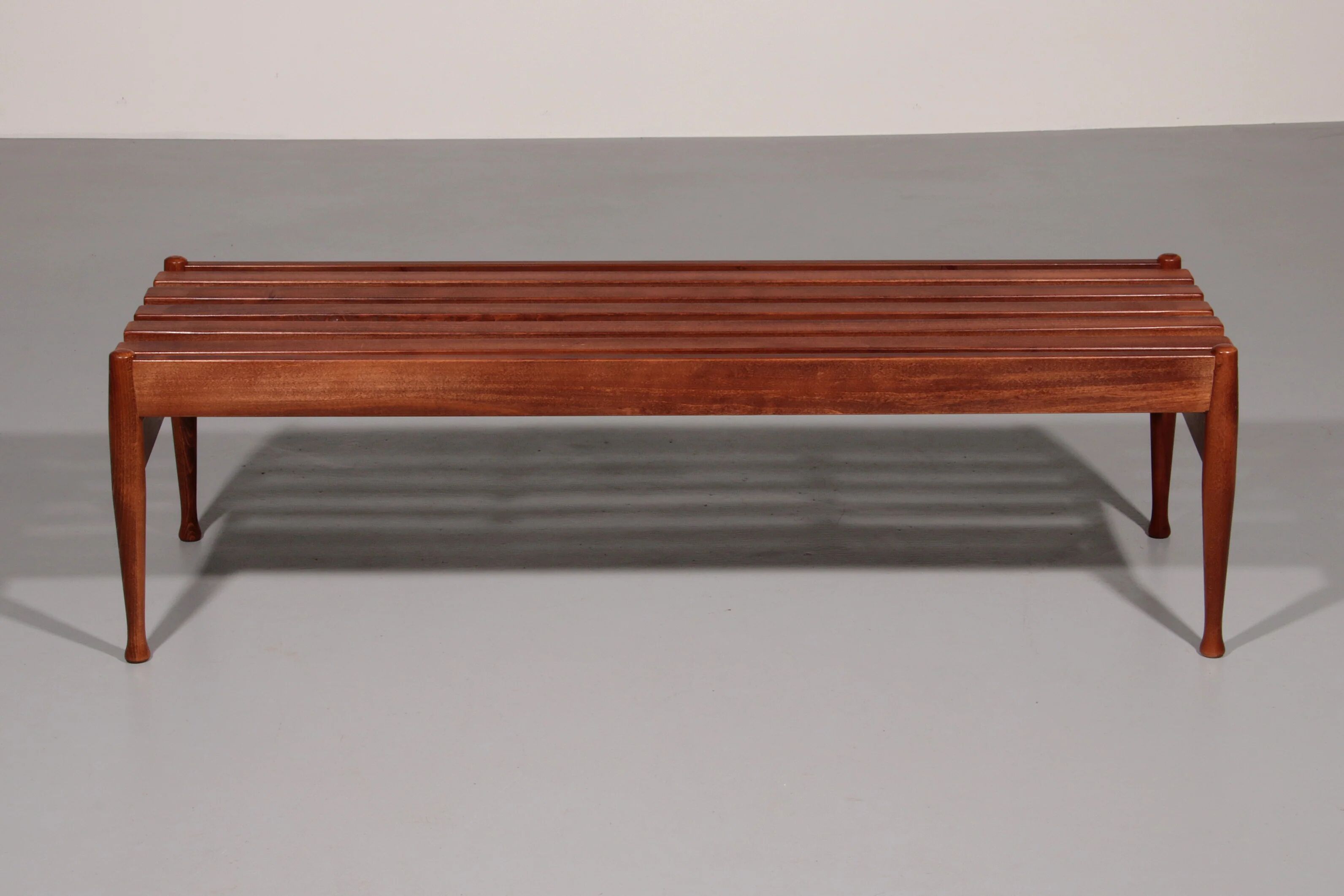 Walnut bench by Gio Ponti made by Fratelli Reguitti 1950