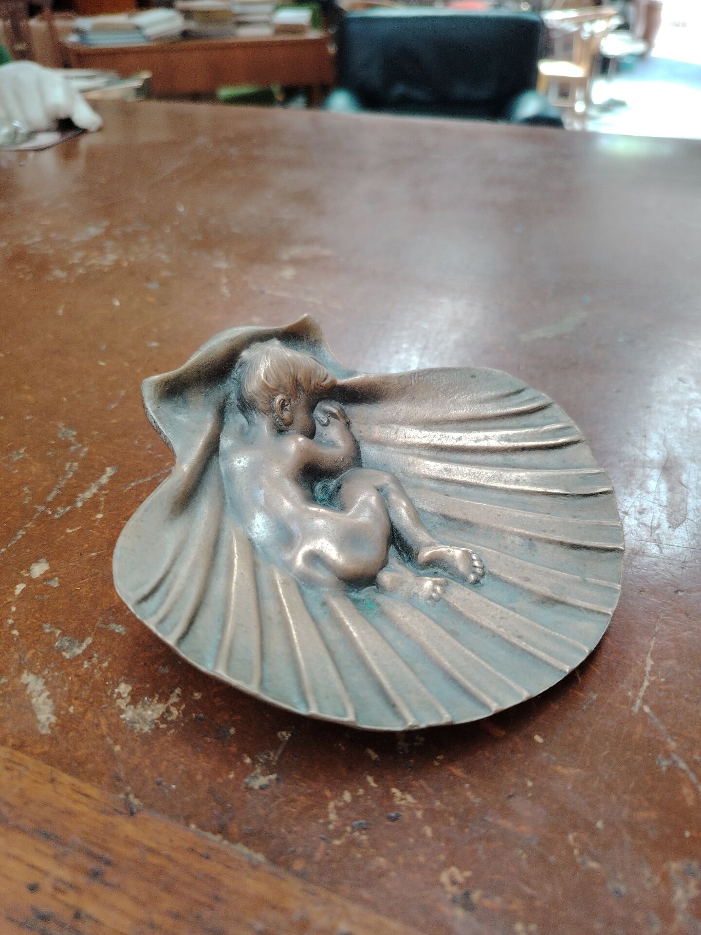 Bronze Art Nouveau catchall by Léon Noël-Ruffier