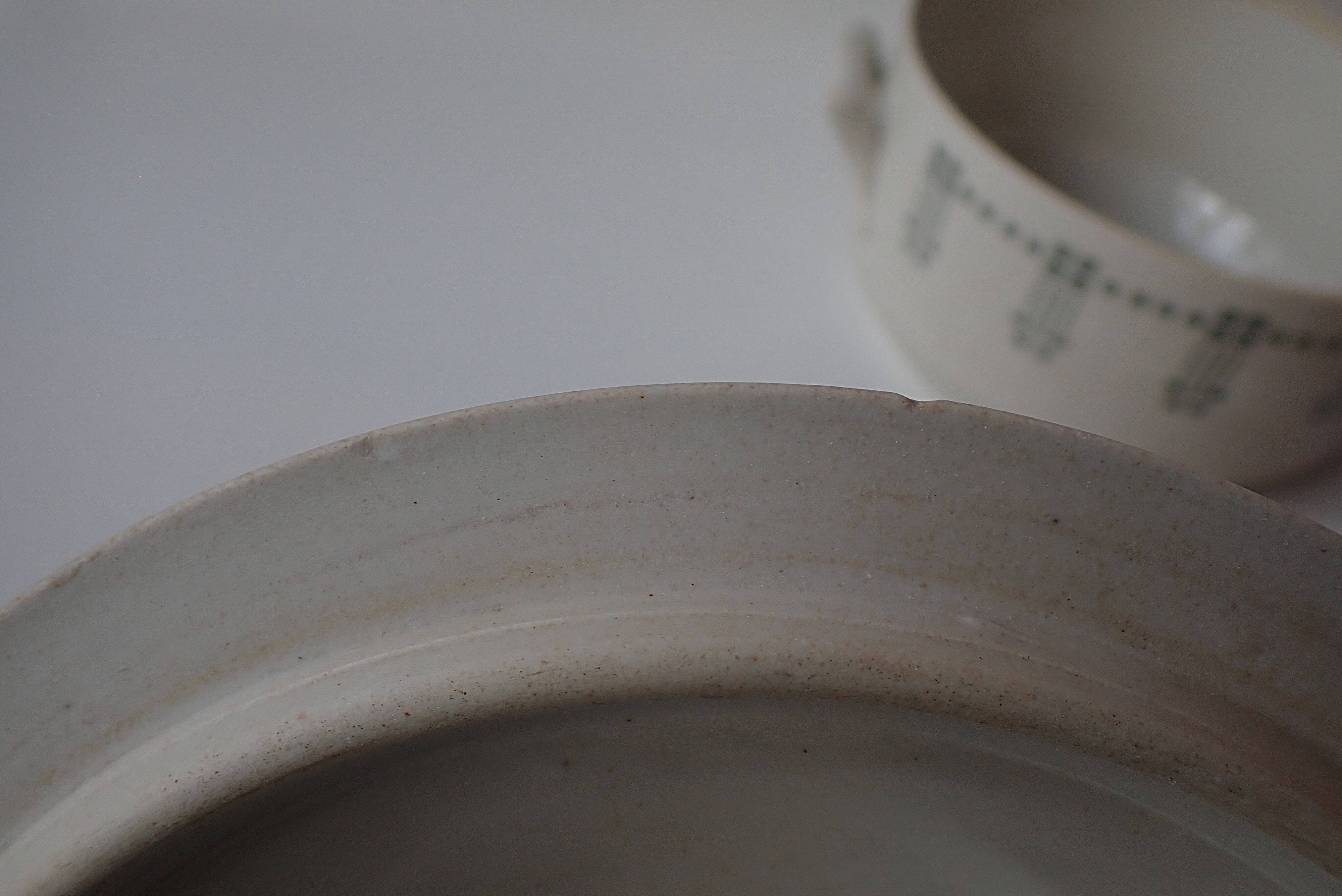 Soup tureen / vegetable dish from the 1920s/30s