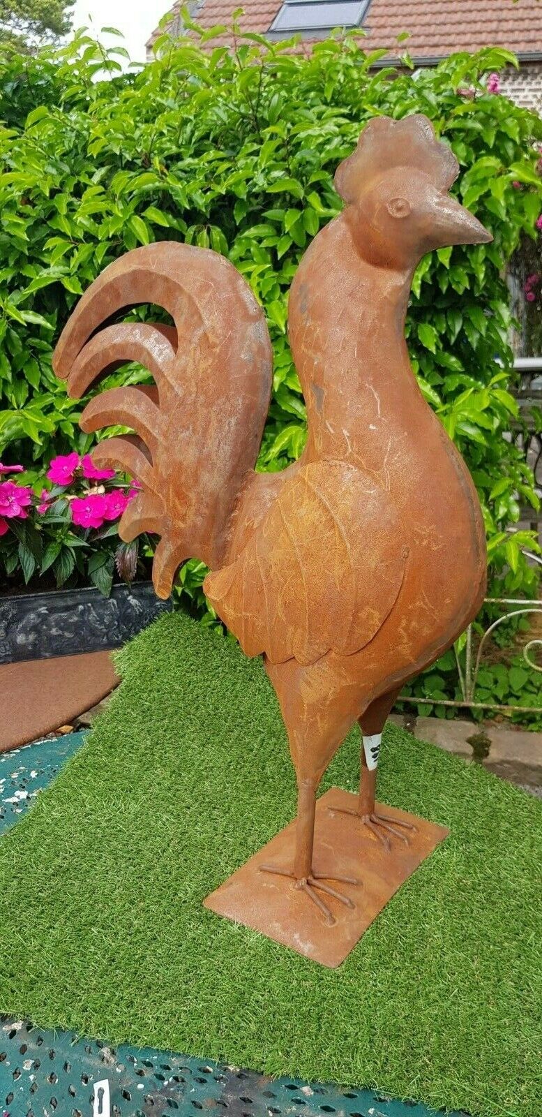 Sheet metal rooster, garden decoration