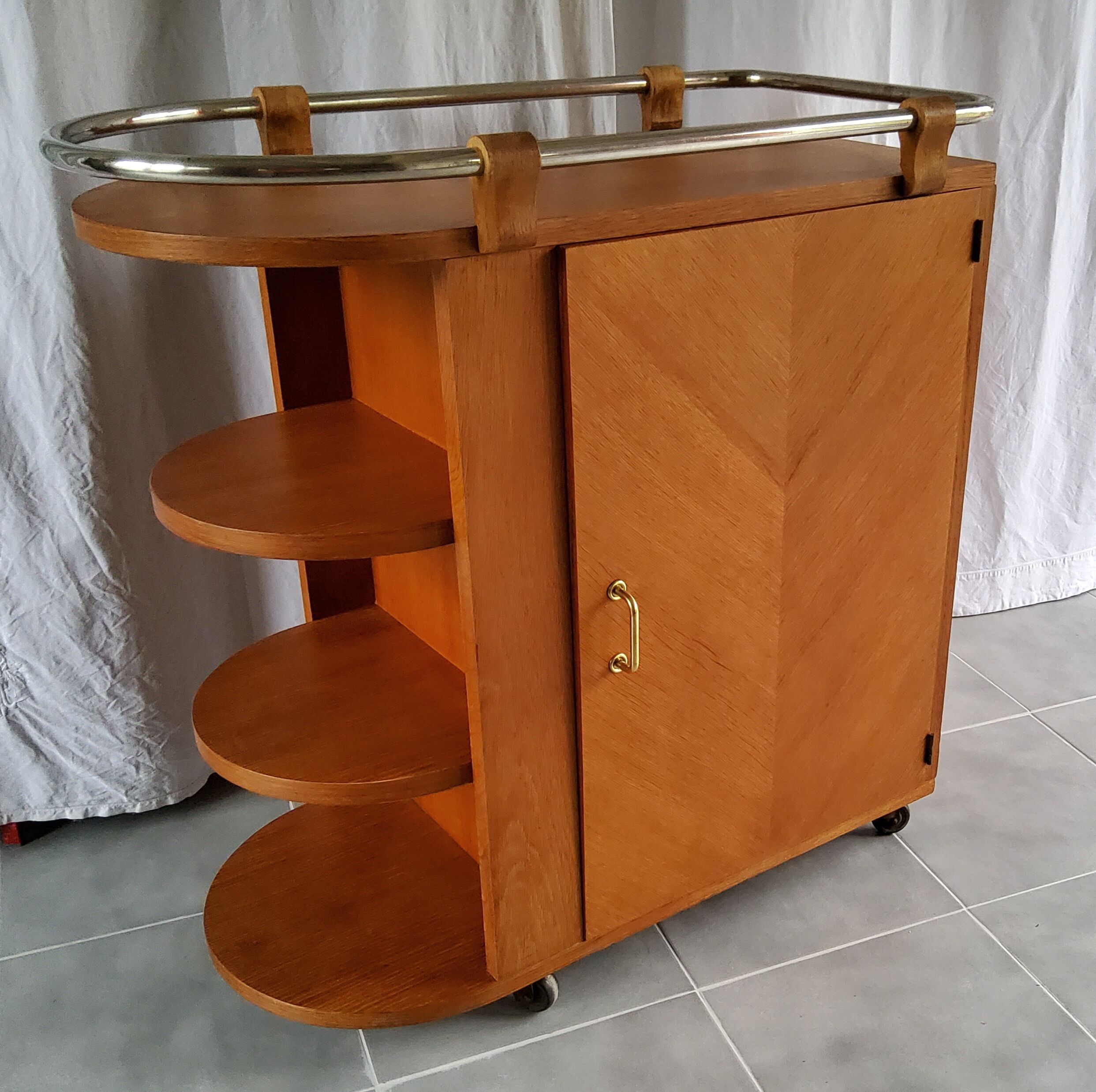 Art deco bar furniture