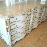 Antique chest of drawers