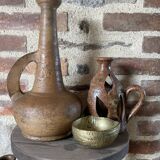 Bouteille ancienne ou jarre en terre cuite