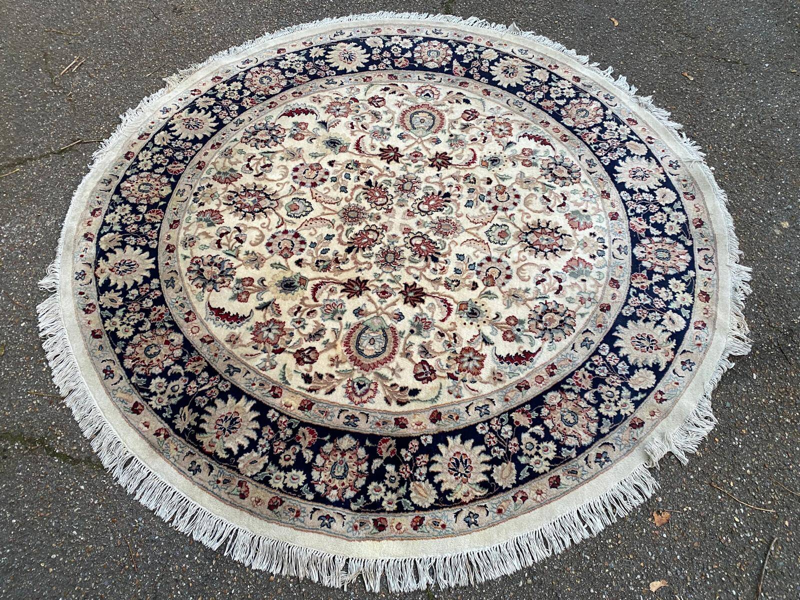 Handmade round wool Persian rug 185cm