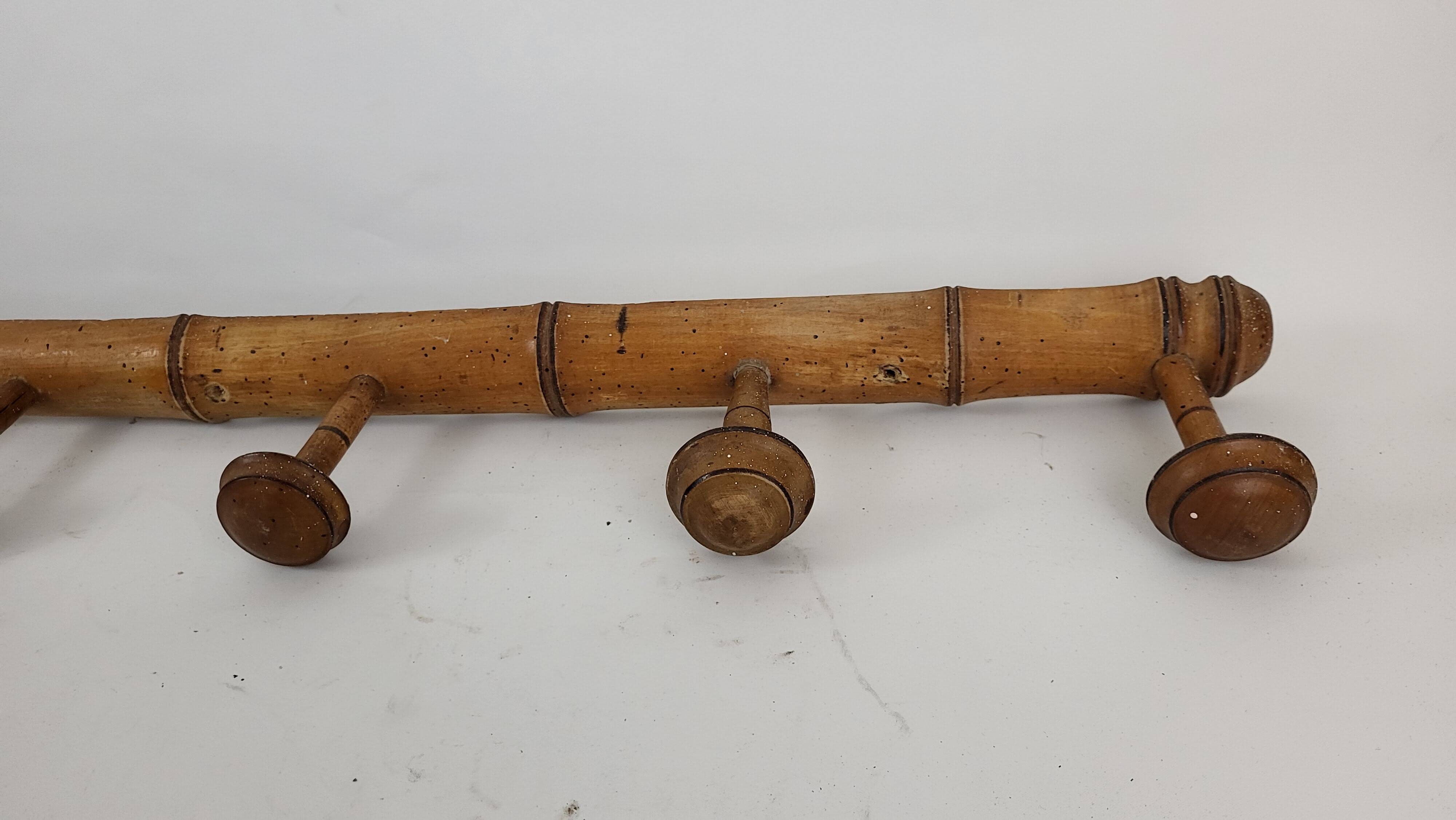 Coat rack 6 wooden hooks bamboo style