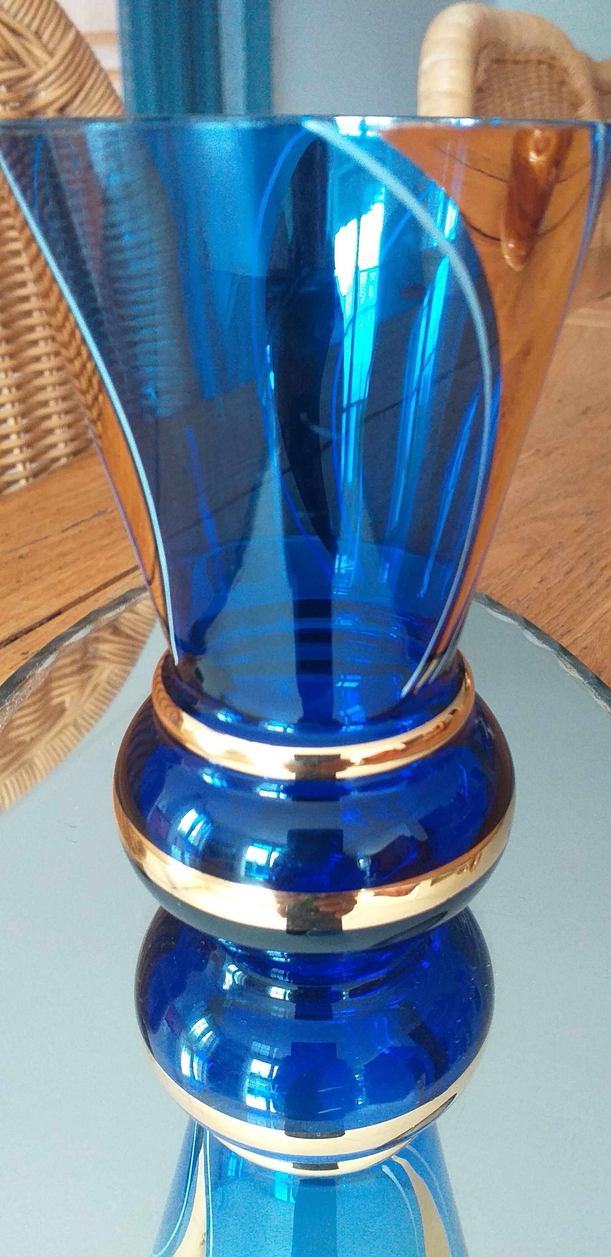 Vase boom bleu et or