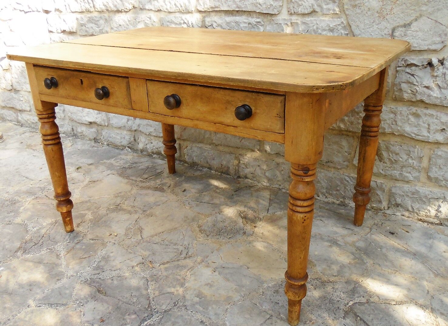 Table en bois 2 tiroirs