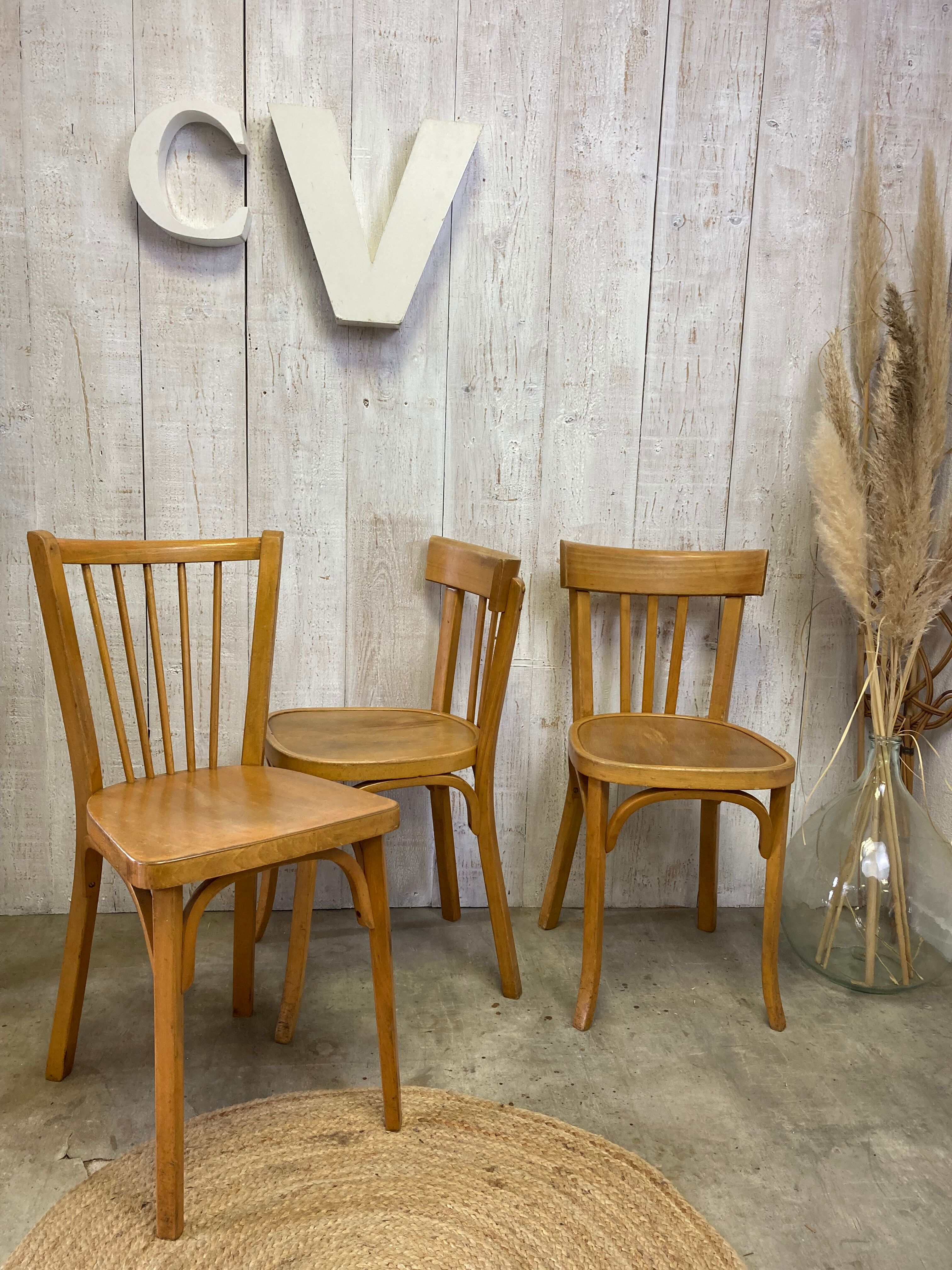 3 chaises Baumann dépareillées