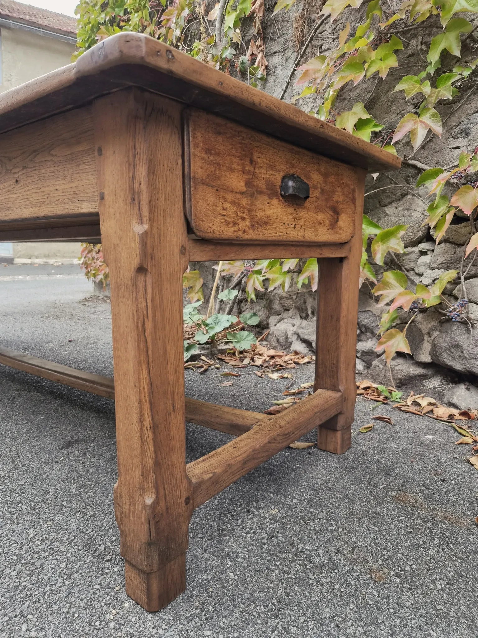 Old farmhouse table in oak, 18th century – Auvergne, France