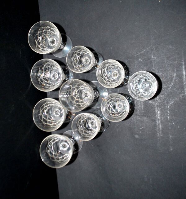 SAINT-LOUIS 10 verres à pied en cristal taillé MASSENET Taille 75